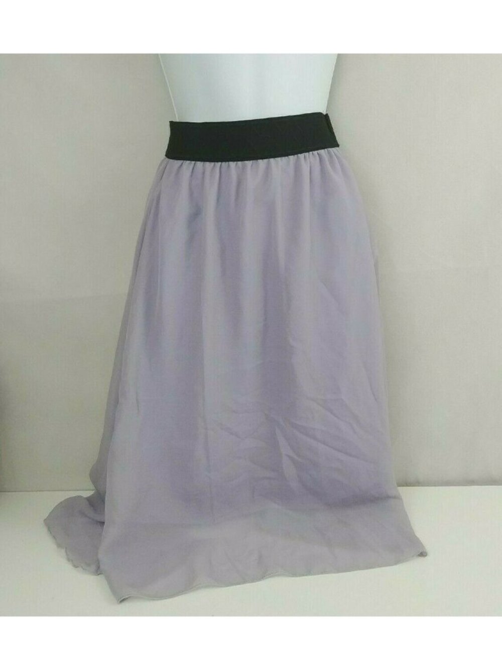 Lularoe Lola Semi-Sheer Lavender Skirt Size XXS